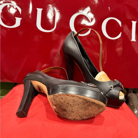 Gucci Vintage Black Patent Leather Peep Toe Platform Pumps  Gucci Black Peep-Toe Heels